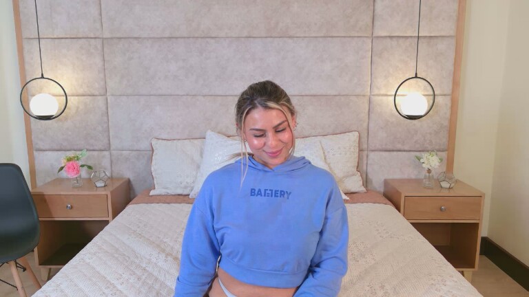 NinaFontana's Streamate show and profile