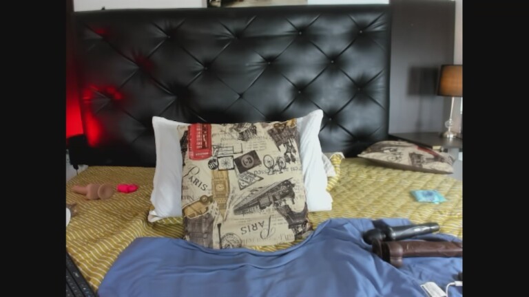 kimberly_marquez's Streamate show and profile