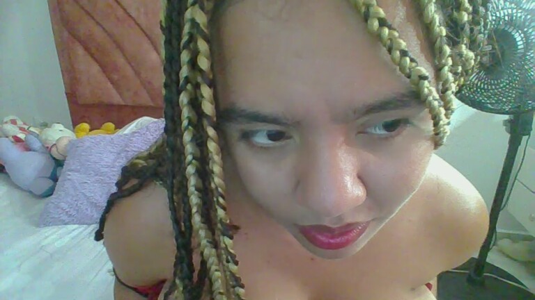 Lauradani's Streamate show and profile