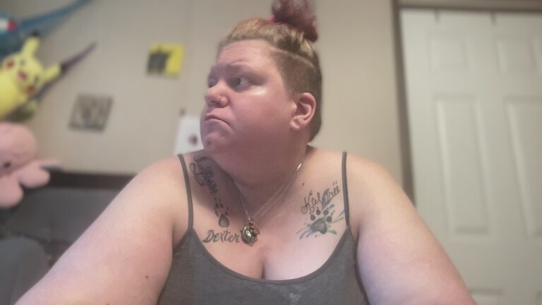 LilGingerSnaps's Streamate show and profile