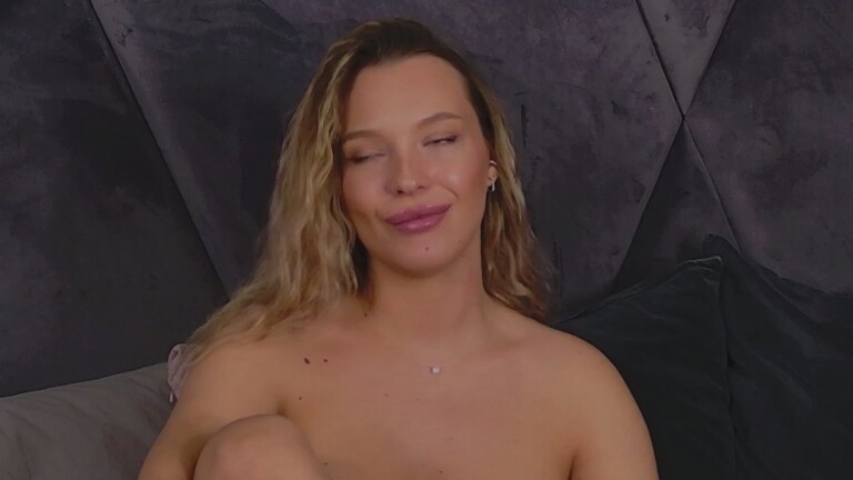 LottiePearl's Streamate show and profile