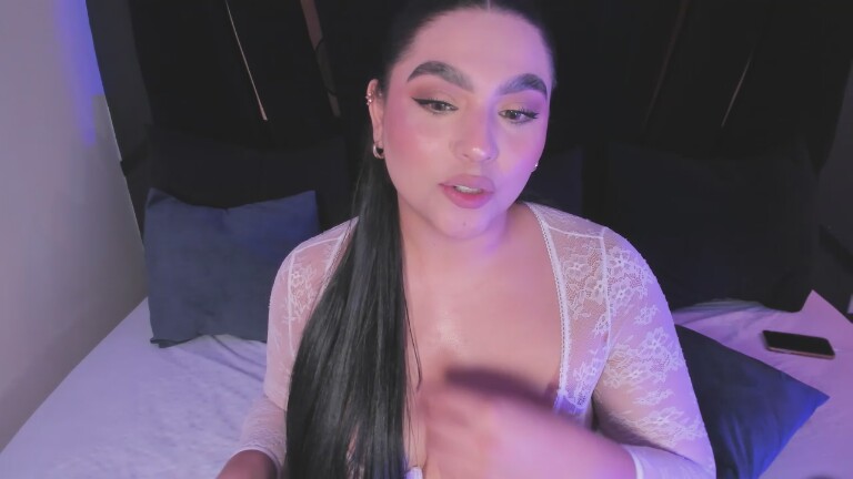 MadelineSaint's Streamate show and profile