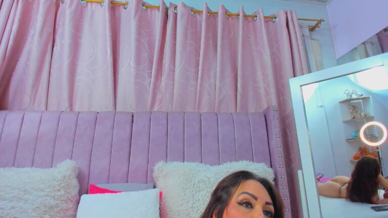 Grace_Jonees's Streamate show and profile