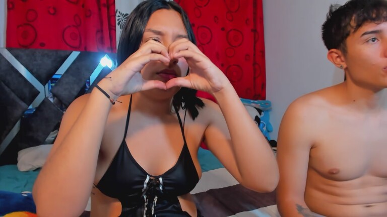 MollyAndFher's Streamate show and profile