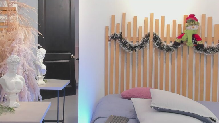 KristensClark's Streamate show and profile