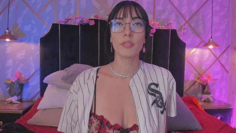 VioletaParr's Streamate show and profile