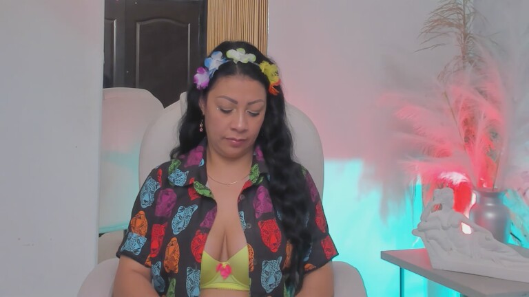 ViolettaThonsomS's Streamate show and profile