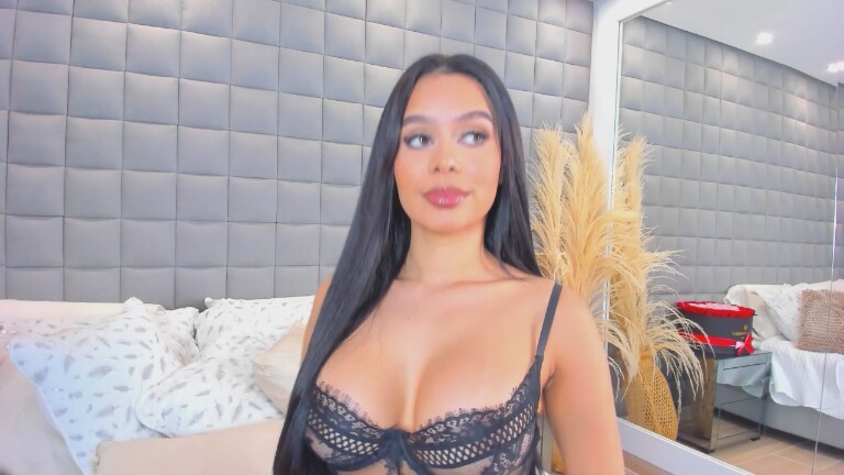 PaolaFalkon's Streamate show and profile