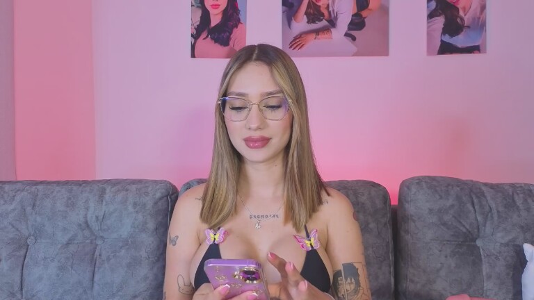 elektrashleby's Streamate show and profile