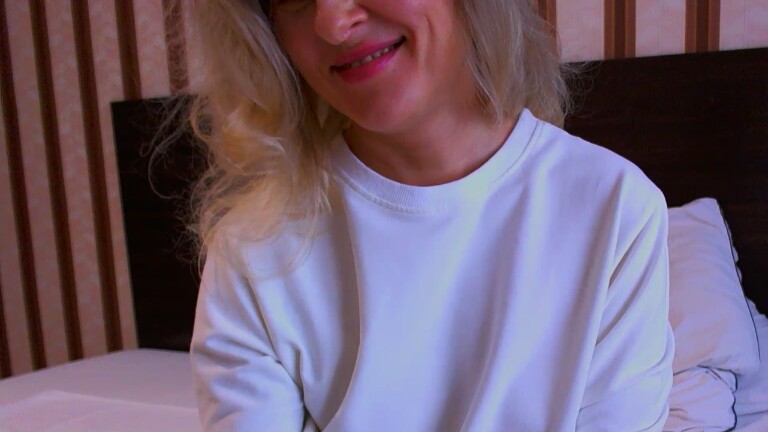 xShineLanax's Streamate show and profile