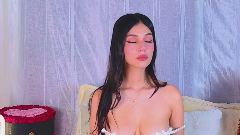 GinaSalvatore's Streamate show and profile