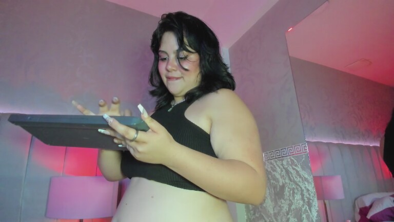 RoxaneBrownn's Streamate show and profile