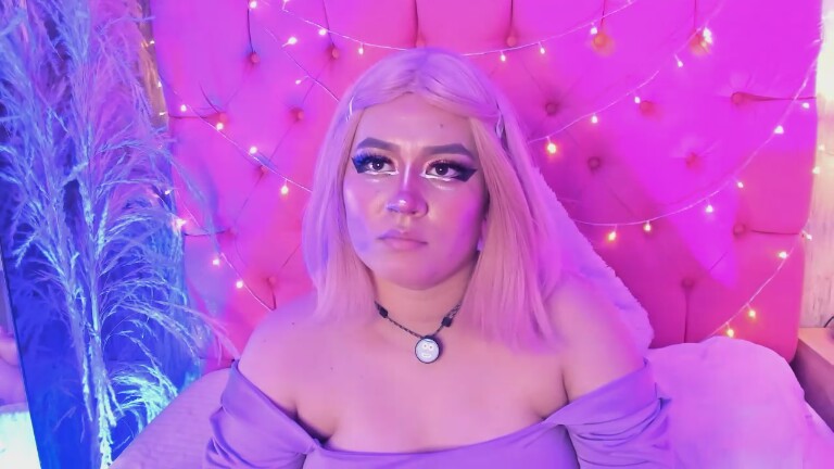 SakuraDilucas's Streamate show and profile