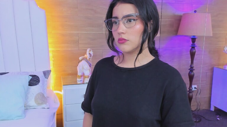 AliceeCarther's Streamate show and profile