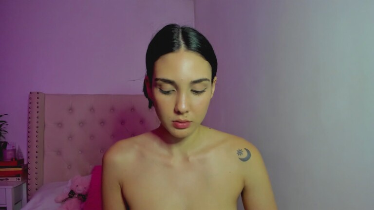 SoyLili's Streamate show and profile