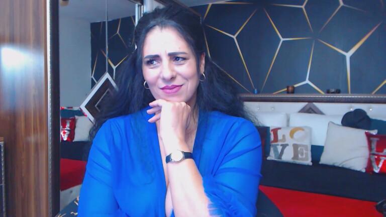 Curly_Sexy's Streamate show and profile