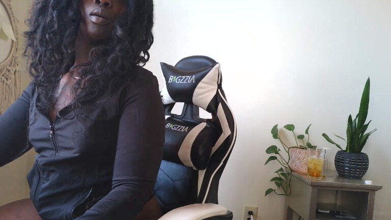 VixenPaisley's Streamate show and profile