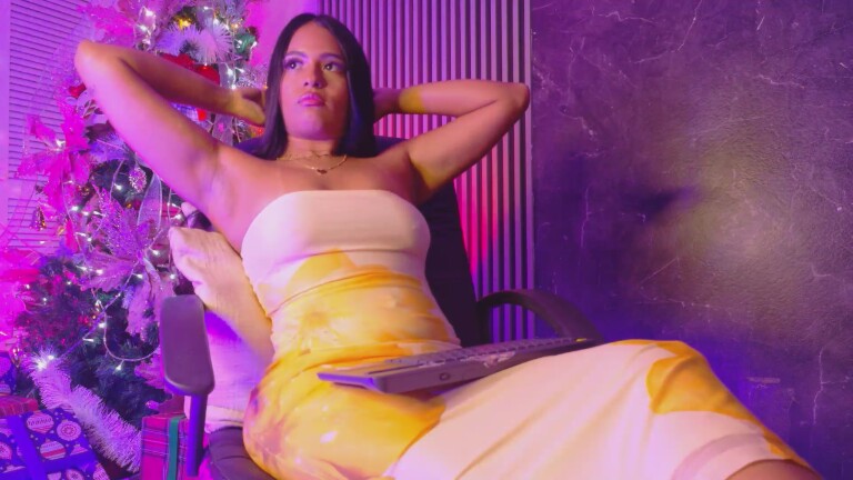 Gaaia_21's Streamate show and profile