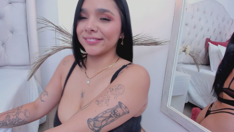 StephanieRamirez's Streamate show and profile