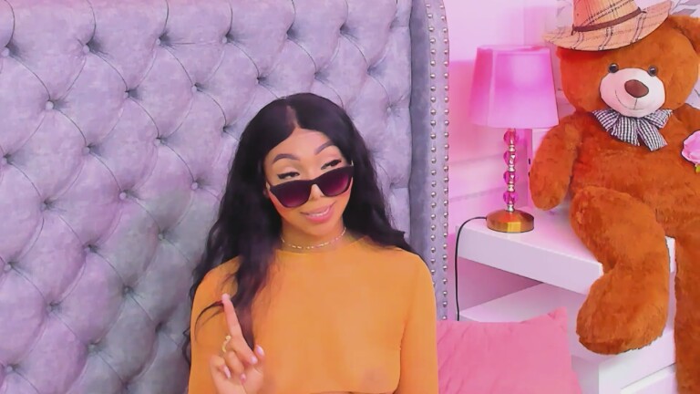 HaileeRoberts's Streamate show and profile