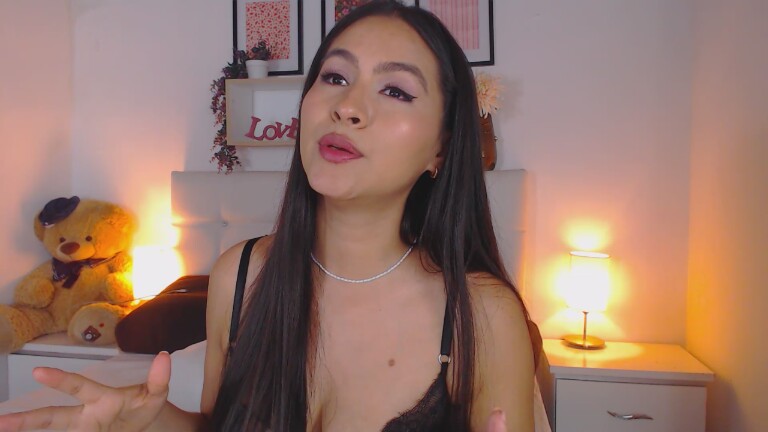 EmilyPricee's Streamate show and profile