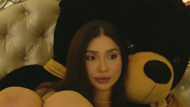 Alice_Haaze's Streamate show and profile