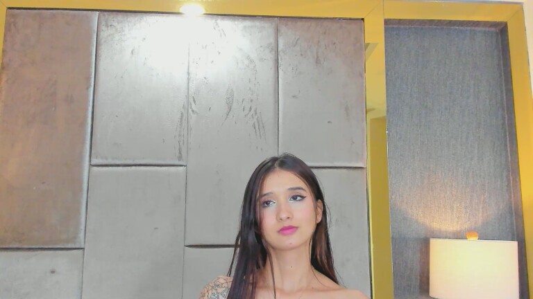 CrystalLoren's Streamate show and profile