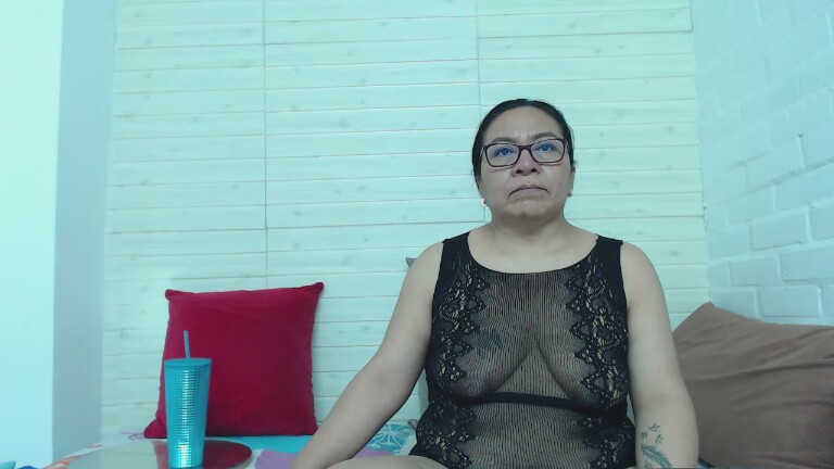 AnaSmile's Streamate show and profile