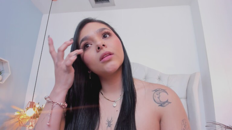 StephanieRamirez's Streamate show and profile