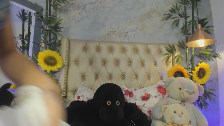 littlejaz's Streamate show and profile