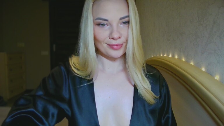 Tina_Candy's Streamate show and profile