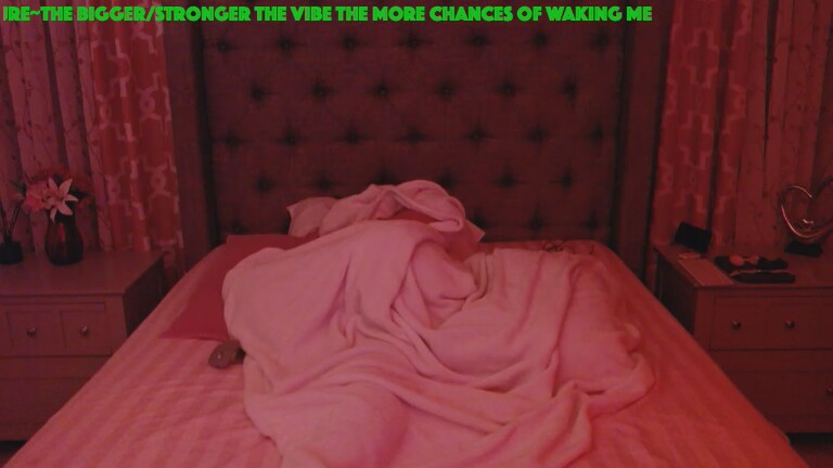 CreamyyLipss69's Streamate show and profile