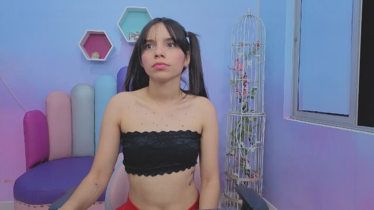 Isa_Skynny's Streamate show and profile