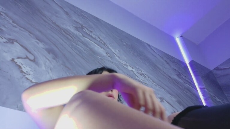 IzumoMiyu's Streamate show and profile