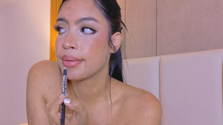 DaniellaTurner's Streamate show and profile