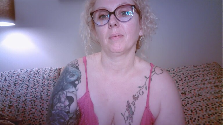 OrlaFox's Streamate show and profile