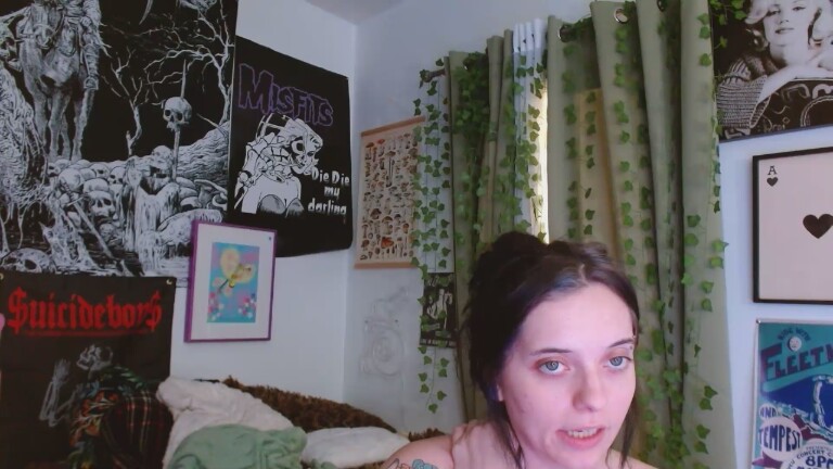 AvaMack's Streamate show and profile