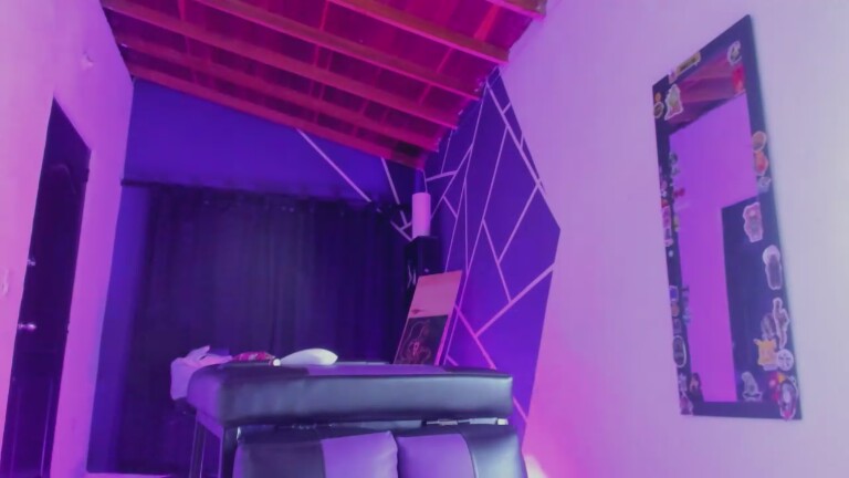 Inkdemon18's Streamate show and profile