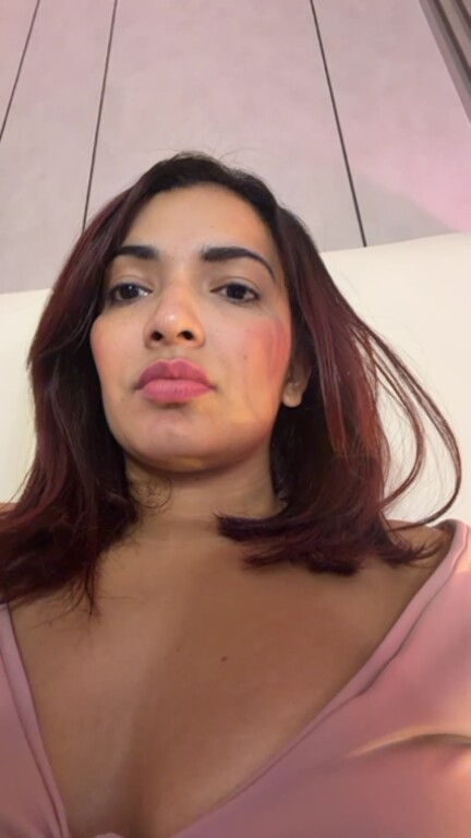 RafaellaCaruso's Streamate show and profile