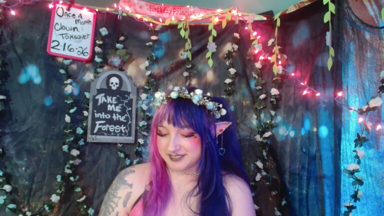 ItsMagicalMae's Streamate show and profile