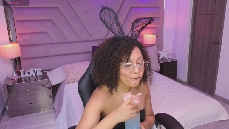 JorjaSaenz's Streamate show and profile