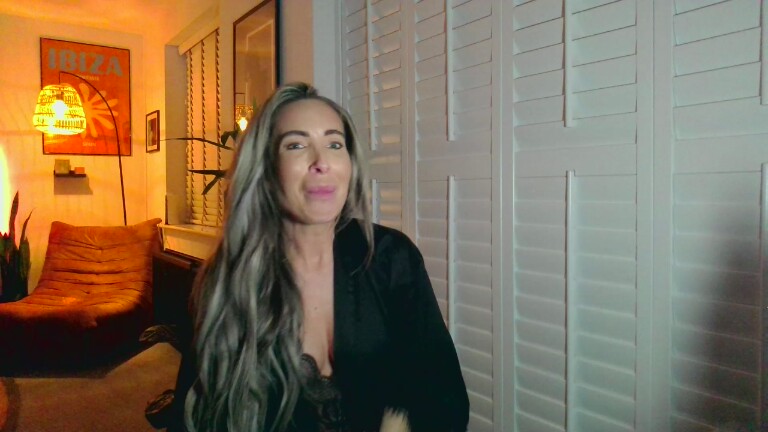 Femdomdixon's Streamate show and profile