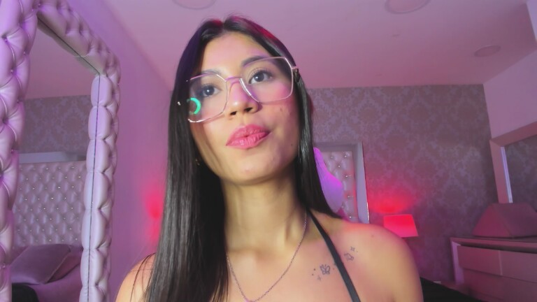 LylaKarl's Streamate show and profile