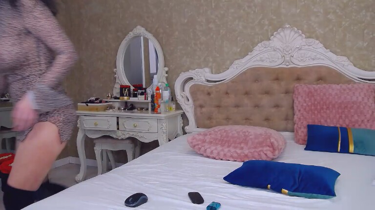 NataliaRed's Streamate show and profile