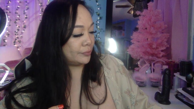 LanaLynnCouture's Streamate show and profile