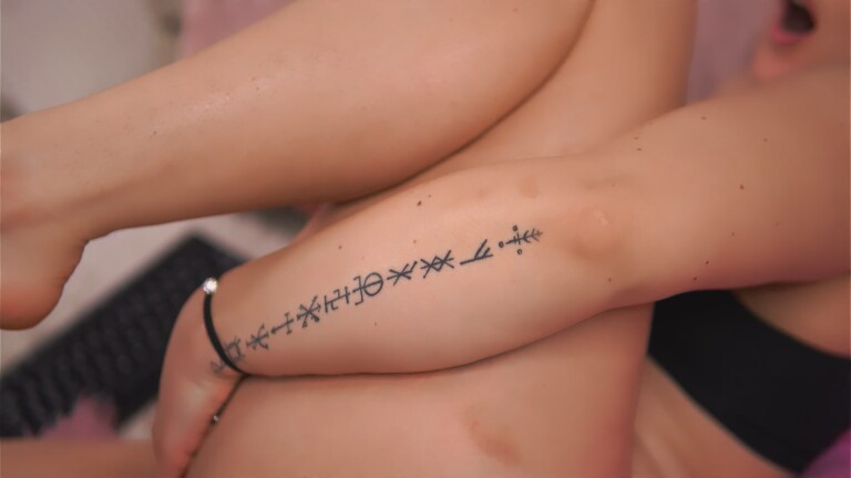 Playful_Issa's Streamate show and profile