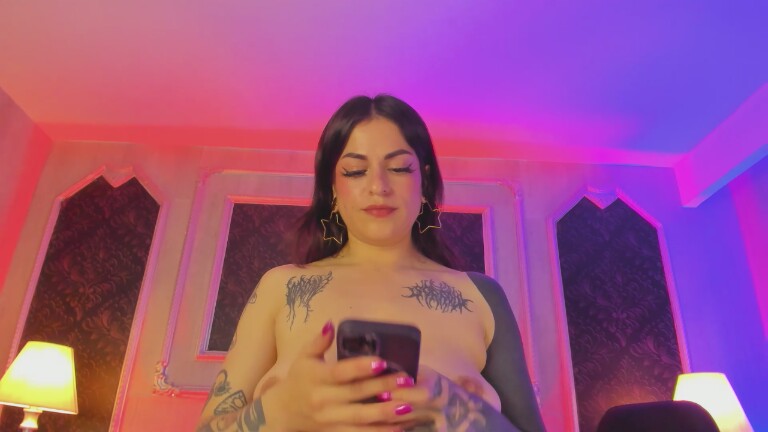 MeganDraco's Streamate show and profile