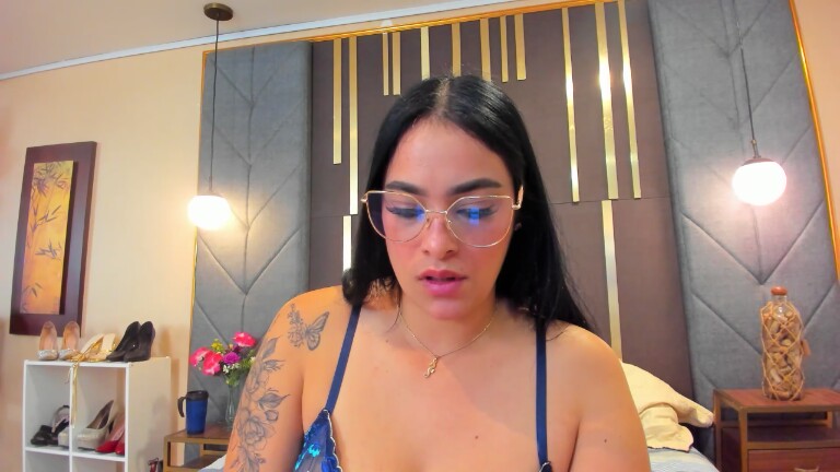 BarbaraSaenz's Streamate show and profile